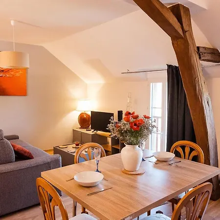 Confortable, Parking Et Jardin Apartment Bucheres